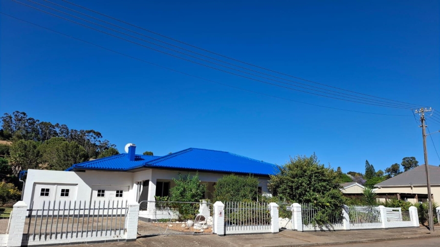 3 Bedroom Property for Sale in Heidelberg Western Cape